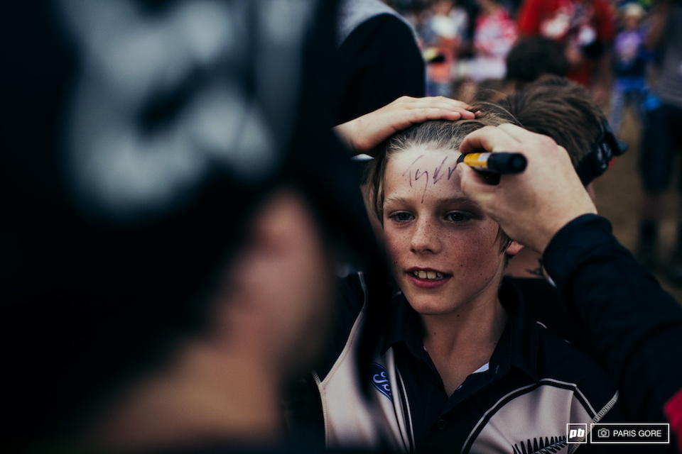 T-Mac��С����ǩ��