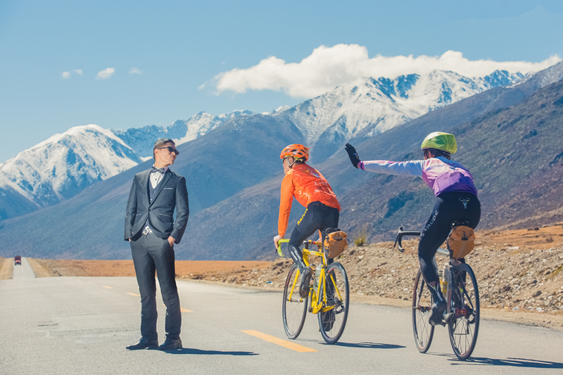 骑闯天路,318川藏线,骑行西藏,婚纱摄影 骑闯天路,318川藏线,骑行西藏,婚纱摄影
