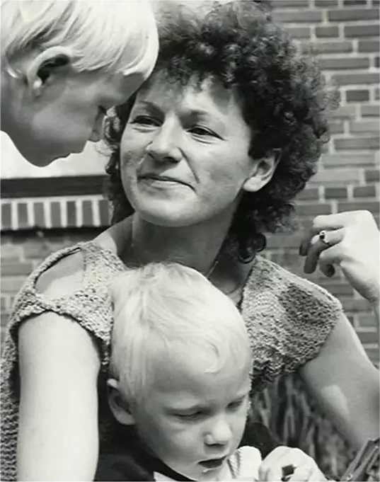 IRONMAN��־����,����,�м����˶�,��������̱