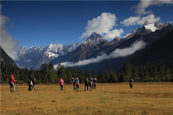 2015�����컷���ɴ����ɽ�����г�ԽҰ������