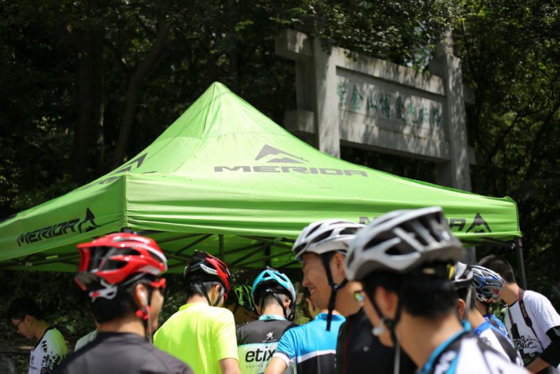 ������,OneBike+,������