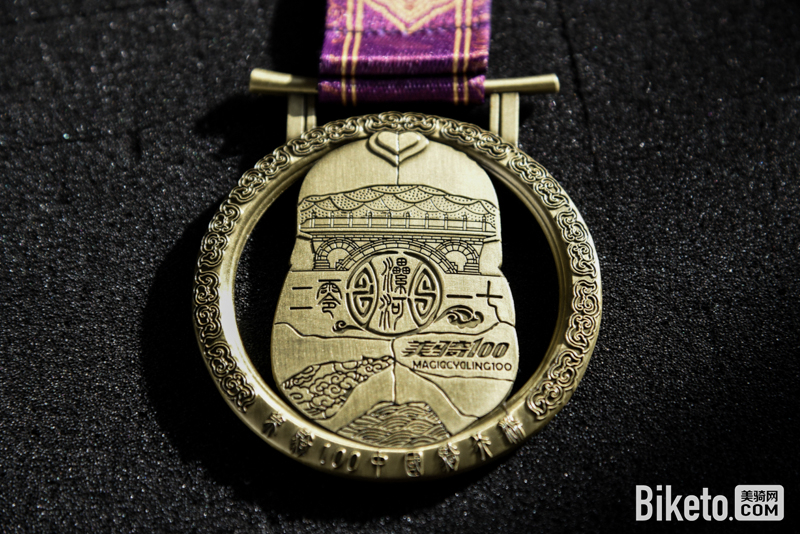 ����100���վ����