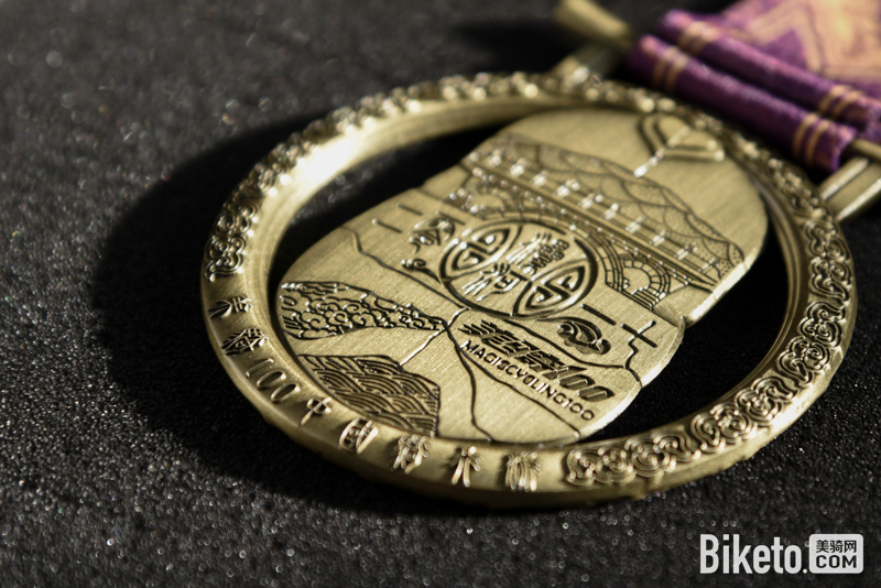 ����100���վ����