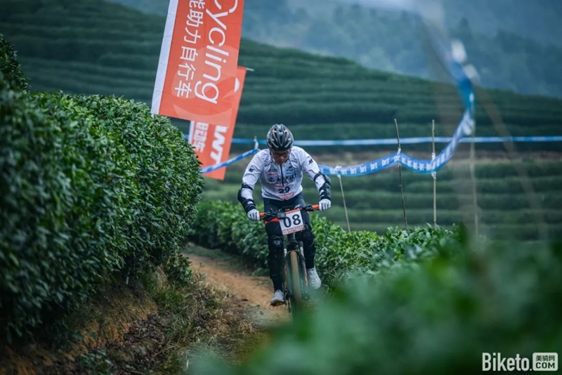 捷安特电动车越野赛