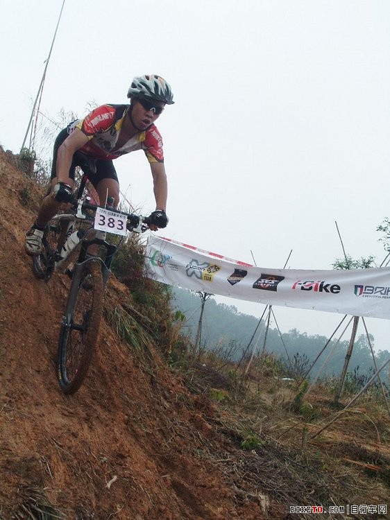 ��ͨ�� �ھ�