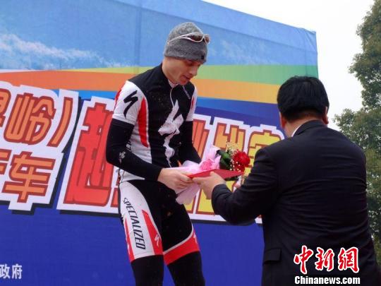 Ӣ��ѡ��Edward Crok�ڱ����С���С����