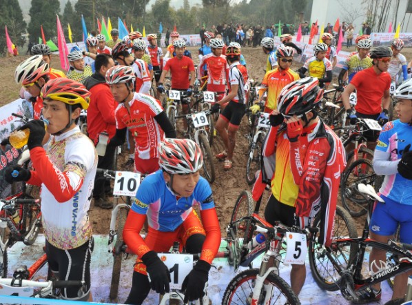 成都青白江区连续三年举办全国山地自行车冠军