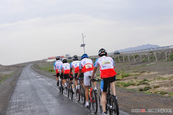 第三届丝绸之路“喜德盛”杯国际自行车拉力赛