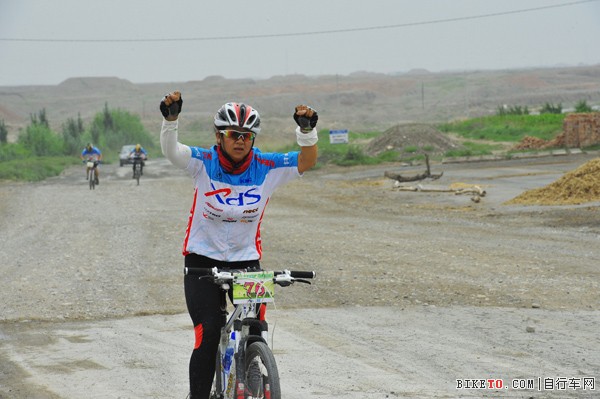 第三届丝绸之路“喜德盛”杯国际自行车拉力赛