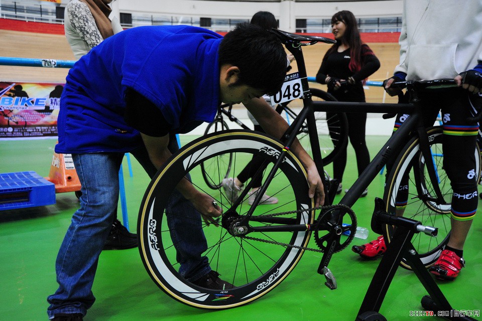 速度与激情!中国首届业余场地自行车赛——K.O.F(图文)