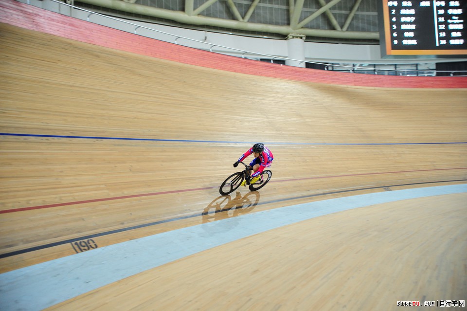 速度与激情!中国首届业余场地自行车赛——K.O.F(图文)