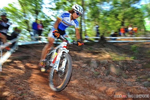 喜德盛国际自行车训练基地启用仪式暨赛道测试赛