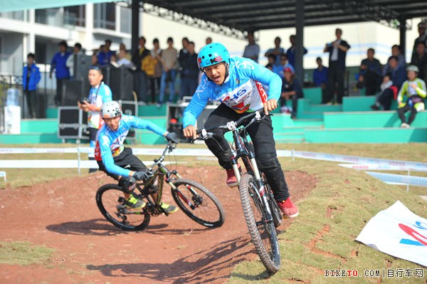 喜德盛国际自行车训练基地启用仪式暨赛道测试赛