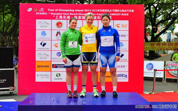 ��������Ů��������վ���Ĵ��������ж�Annette������12