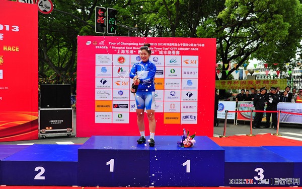 ��������Ů��������վ���Ĵ��������ж�Annette������9