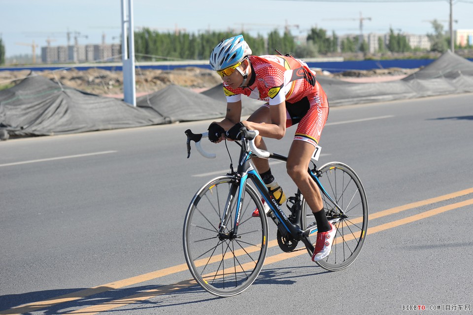 赛里木湖首战——丹尼尔力压朱梵心夺冠