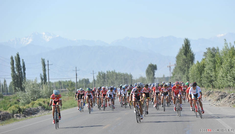 环赛里木湖公路自行车赛 环赛里木湖公路自行车赛