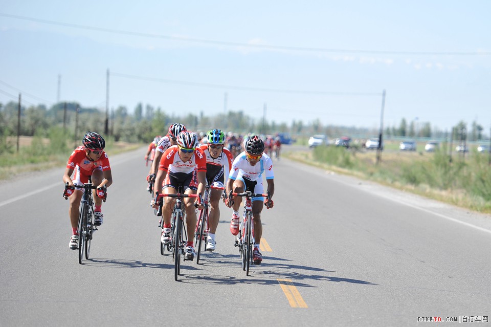 赛里木湖首战——丹尼尔力压朱梵心夺冠