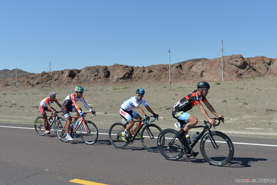 赛里木湖首战——丹尼尔力压朱梵心夺冠