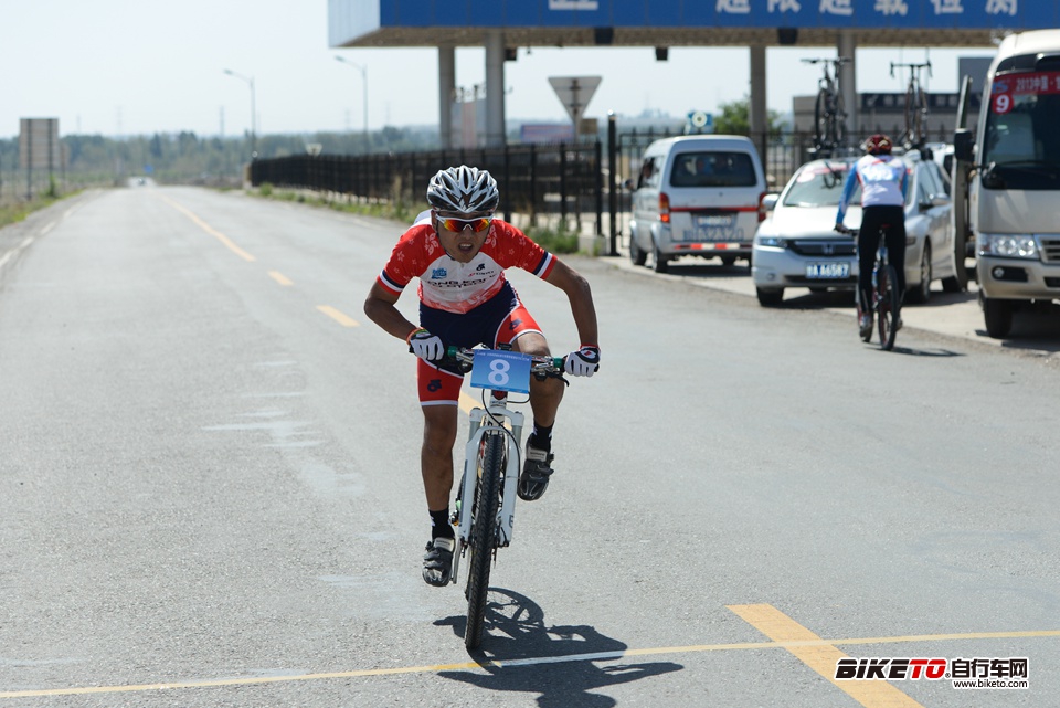 喜德盛丝绸之路拉力赛2013day2 (20).jpg