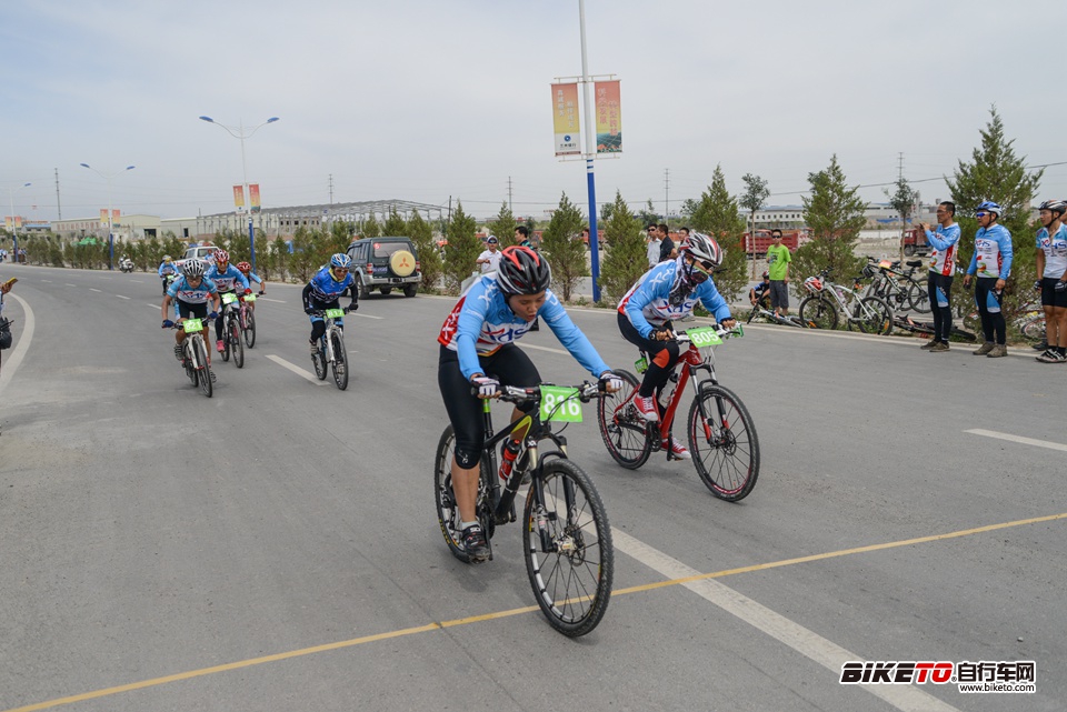 喜德盛丝绸之路2013第五天 (31).jpg