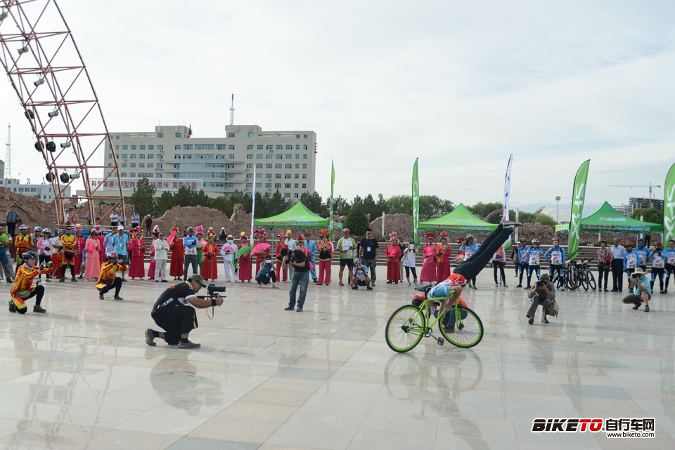 喜德盛丝绸之路2013第六天 (13).jpg