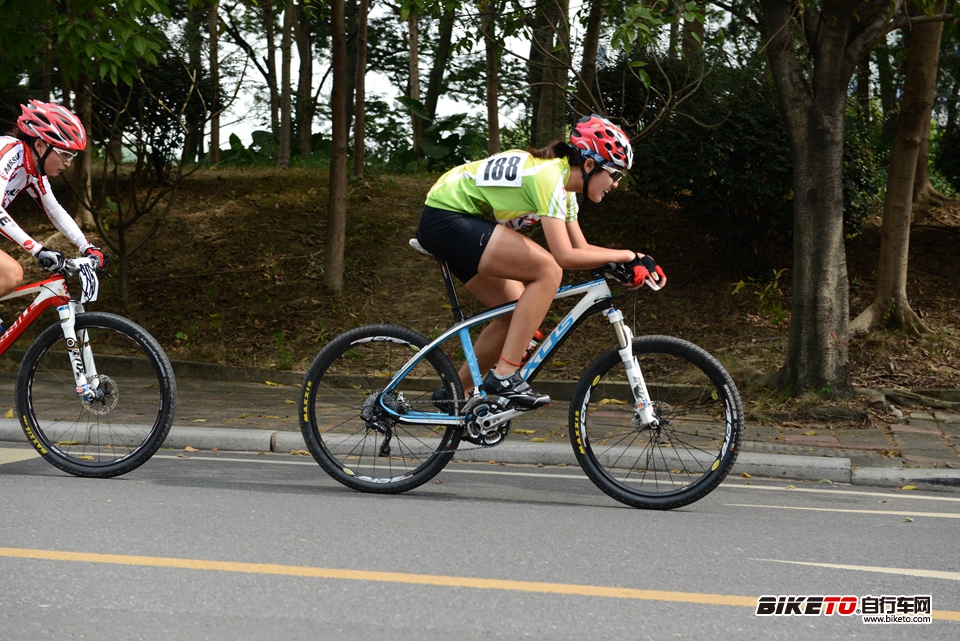 王飘梵,喜德盛,闫换姣,米赛尔