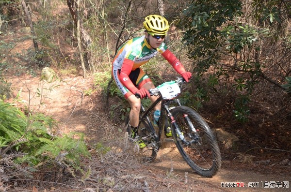 DSC_2406.jpg DSC_2406.jpg