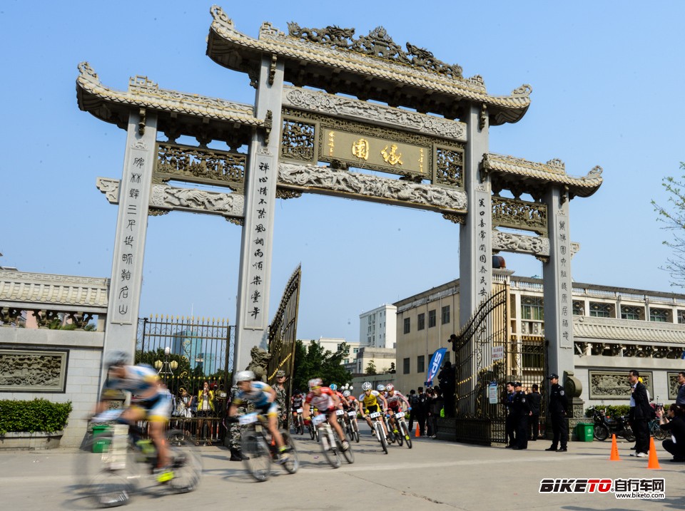 D80_3956.jpg D80_3956.jpg