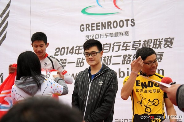 2014�人�ݸ�������һվ������·��Ȧ��