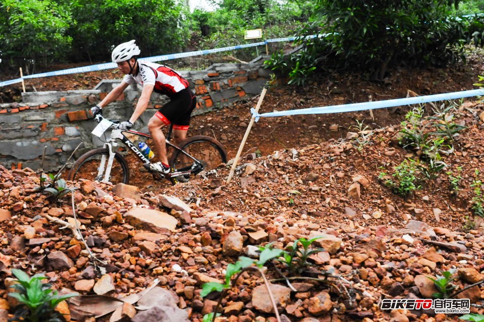 男子青年组 男子青年组