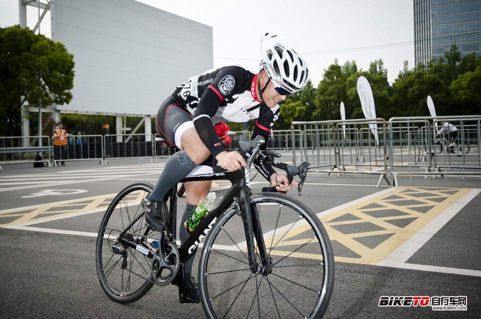 斯柯达明锐杯上海公路自行车赛,国际汽车城魁地仑之夜 斯柯达明锐杯上海公路自行车赛,国际汽车城魁地仑之夜