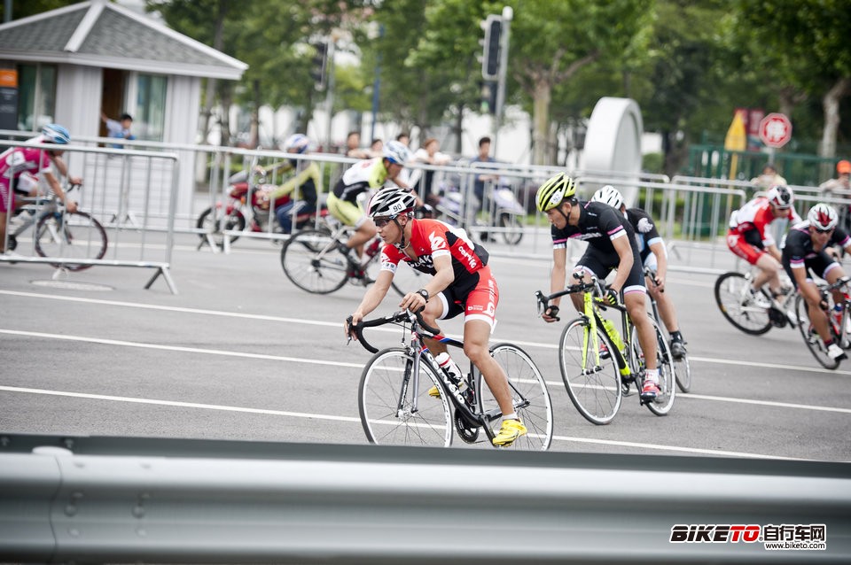 斯柯达明锐杯上海公路自行车赛,国际汽车城魁地仑之夜 斯柯达明锐杯上海公路自行车赛,国际汽车城魁地仑之夜