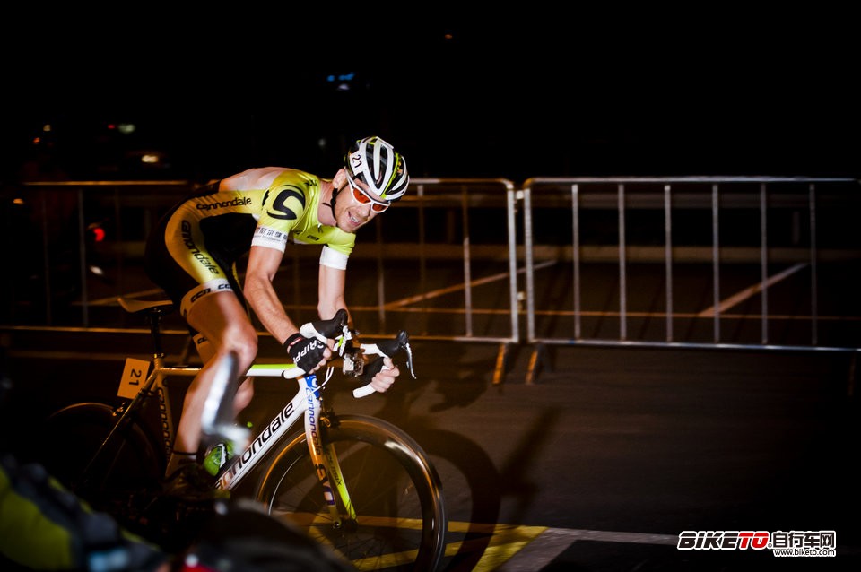 斯柯达明锐杯上海公路自行车赛,国际汽车城魁地仑之夜 斯柯达明锐杯上海公路自行车赛,国际汽车城魁地仑之夜