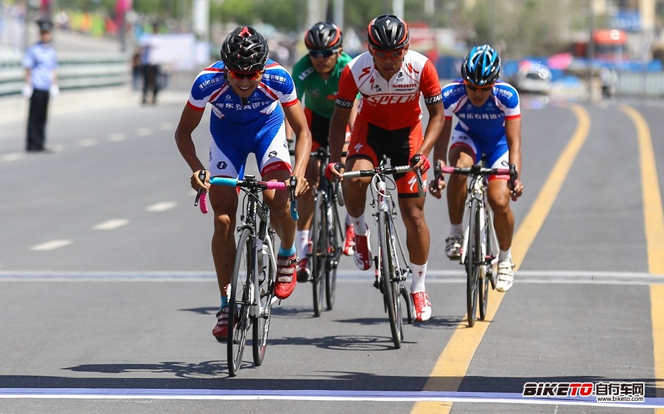 ������ľ��