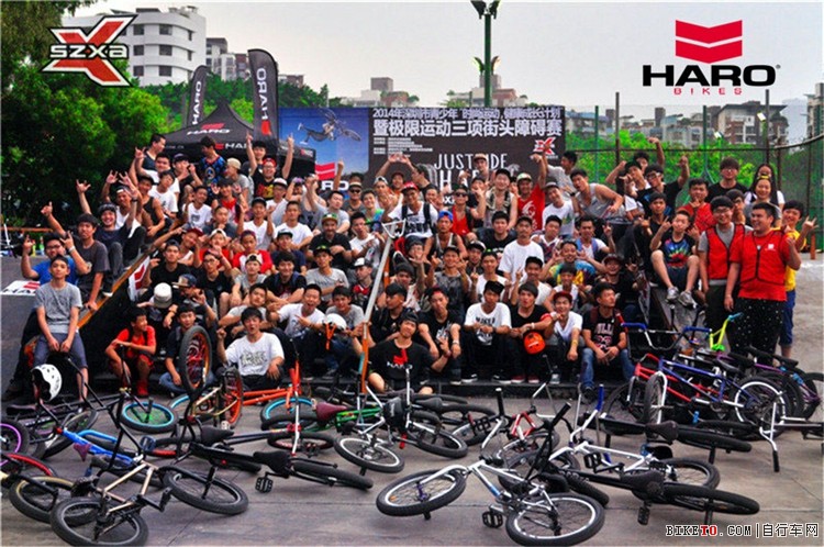 赛后的大合照 赛后的大合照