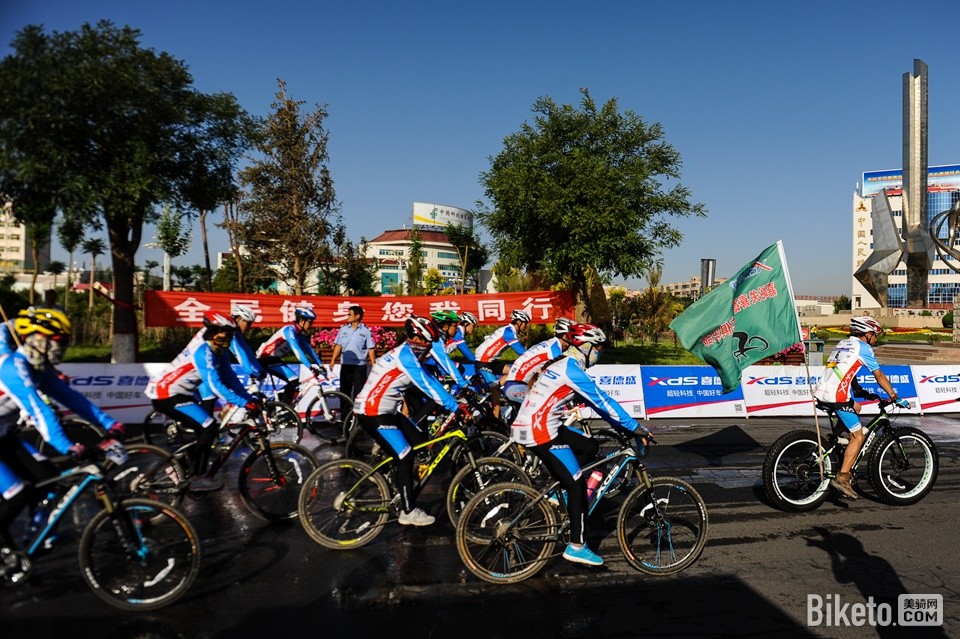 喜德盛丝绸之路嘉峪关站 (4).jpg 喜德盛丝绸之路嘉峪关站 (4).jpg