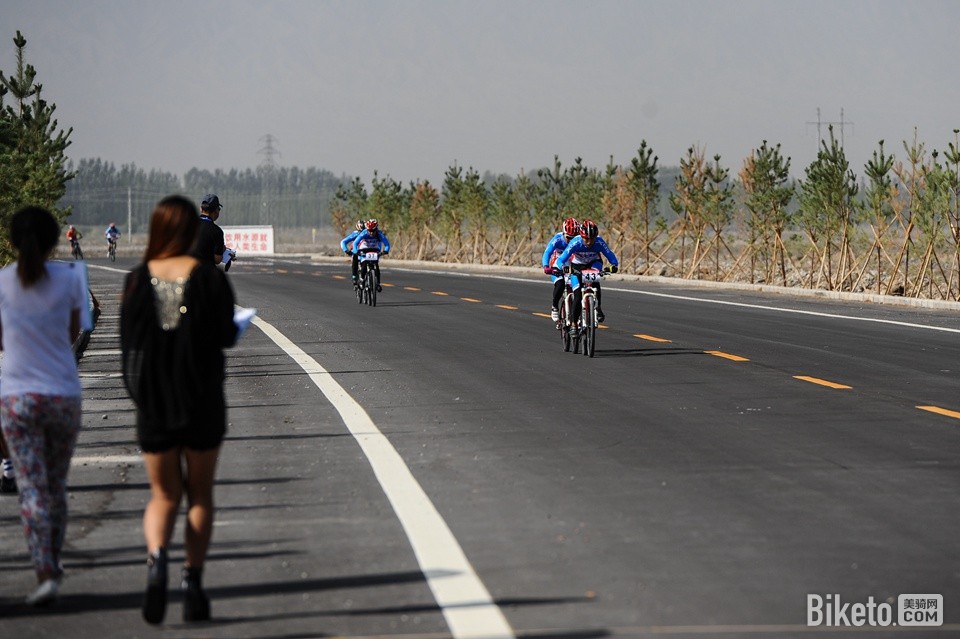 喜德盛丝绸之路2014酒泉站 (13).jpg 喜德盛丝绸之路2014酒泉站 (13).jpg