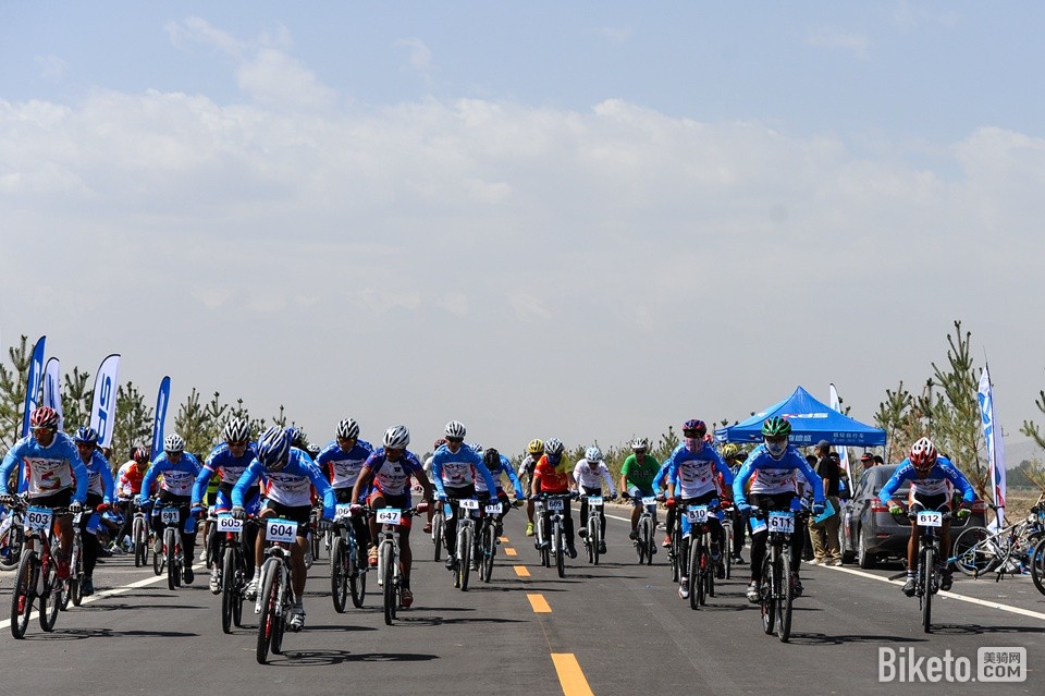 喜德盛丝绸之路2014酒泉站 (23).jpg 喜德盛丝绸之路2014酒泉站 (23).jpg