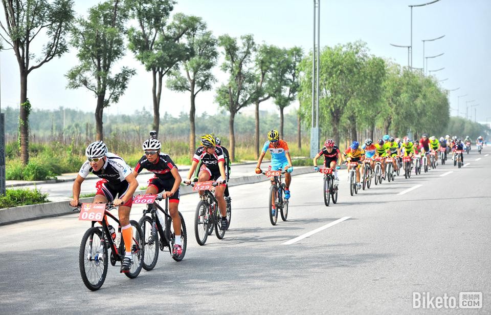 咸阳首届“美利达”杯自行车挑战赛 咸阳首届“美利达”杯自行车挑战赛