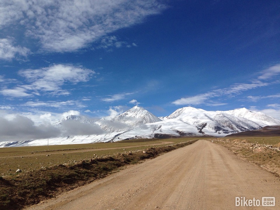 2014雪古拉峰自行车越野挑战赛 2014雪古拉峰自行车越野挑战赛