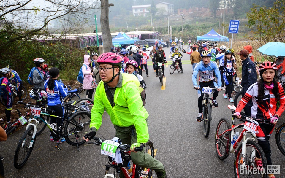 2014张家界自行车嘉年华喜德盛杯峰林穿越 (27).jpg 2014张家界自行车嘉年华喜德盛杯峰林穿越 (27).jpg