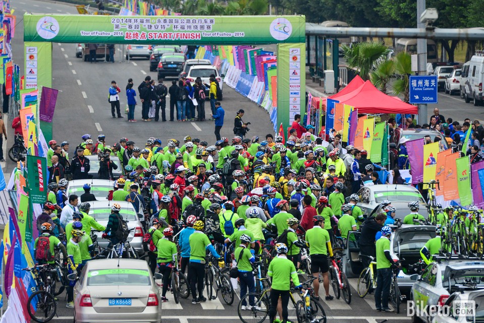 2014�����ݹ��ʹ�·���г���,������,��һ����,������Ȧ��