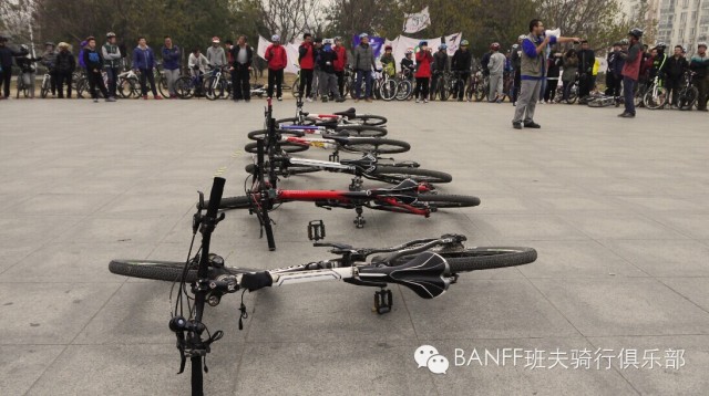 �����ֲ�����Ҷ����������򣬺ӱ�