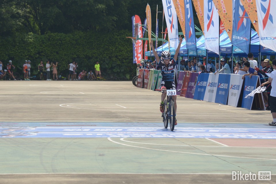 “喜德盛杯”龙岗泛珠三角自行车公开赛,喜德盛,龙岗,大运,公路车,业余比赛,山地车,道卡斯,快客 “喜德盛杯”龙岗泛珠三角自行车公开赛,喜德盛,龙岗,大运,公路车,业余比赛,山地车,道卡斯,快客