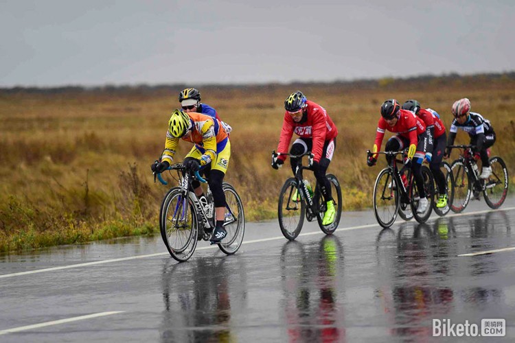 �ڶ��조��Ϲ�ӵ����ж����г�������