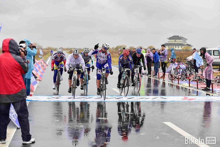 �ڶ��조��Ϲ�ӵ����ж����г�������