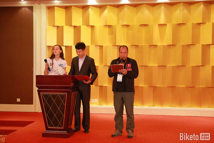 �ڶ��조��Ϲ�ӵ����ж����г�������