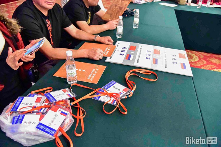 �ڶ��조��Ϲ�ӵ����ж����г�������