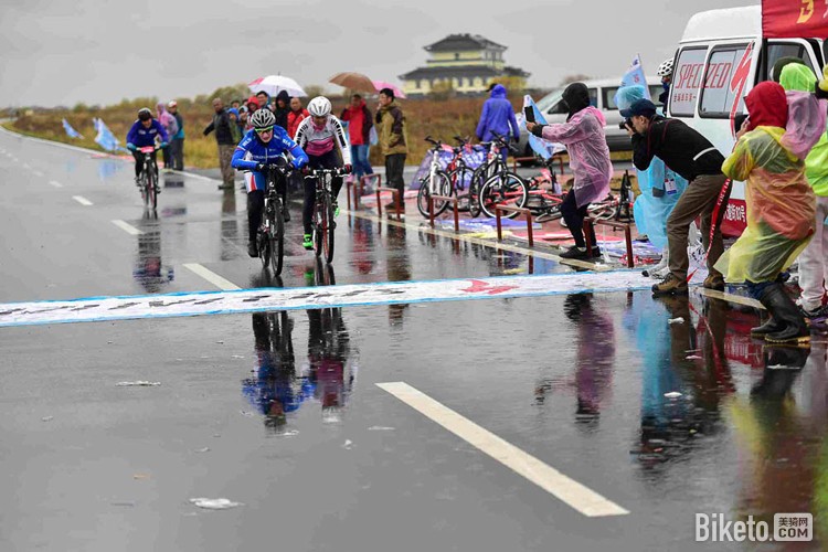 �ڶ��조��Ϲ�ӵ����ж����г�������